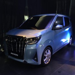 Bukan Tesla! Mobil Listrik China Incar RI, Mini 'Alphard'