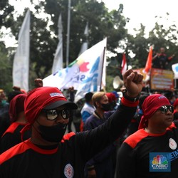 Inflasi Nyaris Samai Kenaikan UMP Jakarta, RI Bakal Resesi?