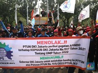 Buruh Minta Upah Naik 13%, Bagaimana Aturannya?
