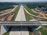 Makin Progresif, HK Lanjutkan Konstruksi Tol Pekanbaru Padang