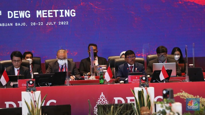 Suasana pertemuan ketiga Kelompok Kerja Ekonomi Digital Group of Twenty atau Digital Economy Working Group (3rd DEWG Meeting) G20 pada 20-23 Juli 2022 di Hotel Meruorah Komodo, Labuan Bajo, Manggarai Barat, Nusa Tenggara Timur (NTT), Rabu (20/7/2022). (CNBC Indonesia/Andrean Kristianto)