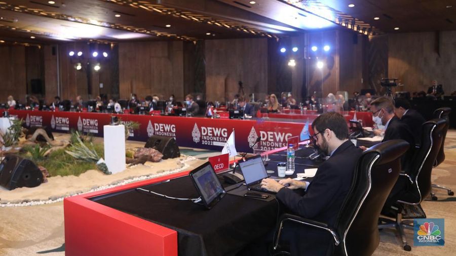 Suasana pertemuan ketiga Kelompok Kerja Ekonomi Digital Group of Twenty atau Digital Economy Working Group (3rd DEWG Meeting) G20 pada 20-23 Juli 2022 di Hotel Meruorah Komodo, Labuan Bajo, Manggarai Barat, Nusa Tenggara Timur (NTT), Rabu (20/7/2022). (CNBC Indonesia/Andrean Kristianto)