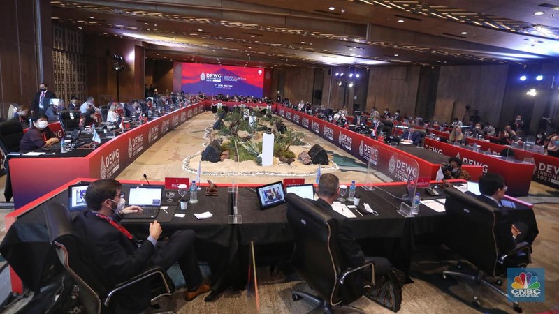 Suasana pertemuan ketiga Kelompok Kerja Ekonomi Digital Group of Twenty atau Digital Economy Working Group (3rd DEWG Meeting) G20 pada 20-23 Juli 2022 di Hotel Meruorah Komodo, Labuan Bajo, Manggarai Barat, Nusa Tenggara Timur (NTT), Rabu (20/7/2022). (CNBC Indonesia/Andrean Kristianto)