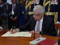 Derita Sri Lanka: Utang Luar Negeri Rp760 T & PDB -7% di 2022