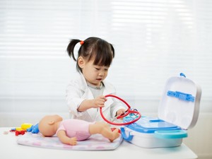 10 Mainan Edukasi untuk Anak Umur 1 Tahun yang Wajib Orang Tua Ketahui
