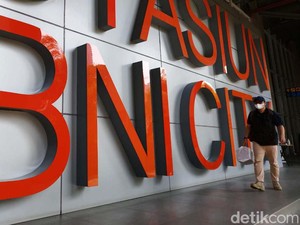 Bakal Ada JPO Baru Hubungkan Shangri-La dan Stasiun KRL BNI City