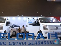 Macam-Macam Mobil-Motor Listrik Kumpul di Kemayoran