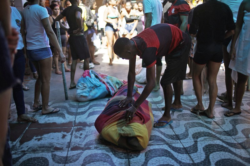 Polisi melakukan operasi di favela Complexo do Alemao di Rio de Janeiro, Brasil, Kamis, 21 Juli 2022. (AP/Silvia Izquierdo) Polisi melakukan operasi di favela Complexo do Alemao di Rio de Janeiro, Brasil, Kamis, 21 Juli 2022. (AP/Silvia Izquierdo)