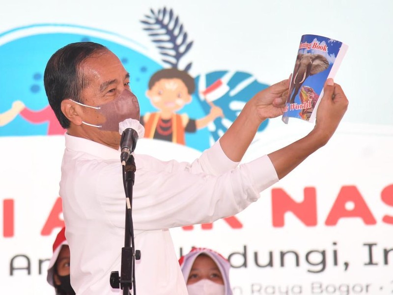 Presiden Joko Widodo menghadiri acara peringatan Hari Anak Nasional yang digelar di Kebun Raya Bogor, Jawa Barat, pada Sabtu, 23 Juli 2022. (Rusman - Biro Pers Sekretariat Presiden)