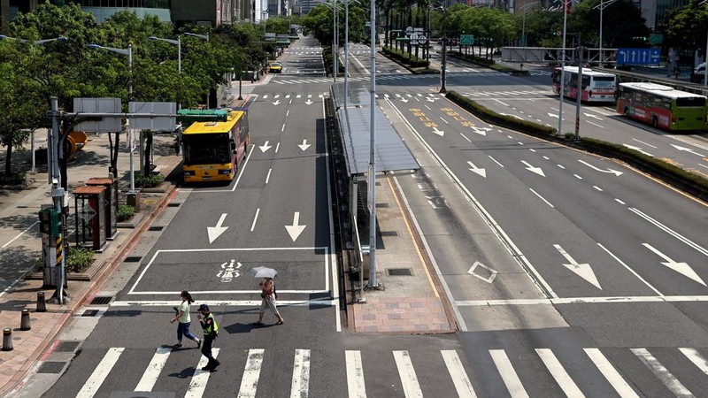 Taiwan menggelar simulasi perang terutama serangan udara sebagai antisipasi menghadapi ancaman China. (AFP via Getty Images/SAM YEH)