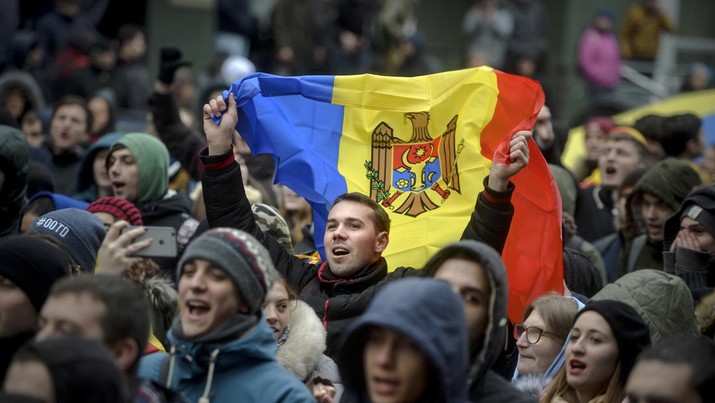 Bendera Moldova (AP/Andreea Alexandru)