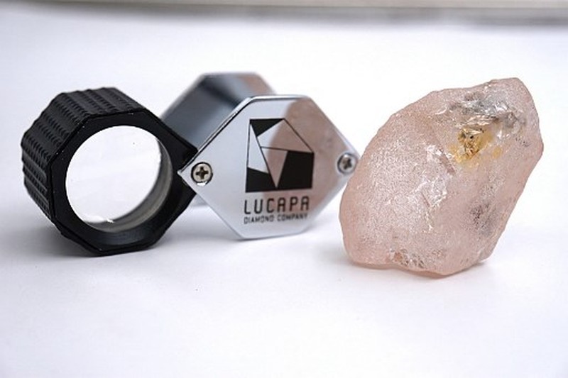 Berlian merah muda 170 karat ditemukan dari Lulo, Angola. (AFP/HANDOUT) Berlian merah muda 170 karat ditemukan dari Lulo, Angola. (AFP/HANDOUT)