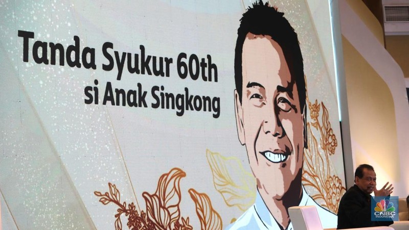 Chairman CT Corp Chairul Tanjung di acara Tanda Syukur 60th si Anak Singkong. Acara itu digelar dalam rangkaian program Tanda Syukur memperingati ulang tahun ke-60 Chairul Tanjung. (CNBC Indonesia/Muhammad Sabki)