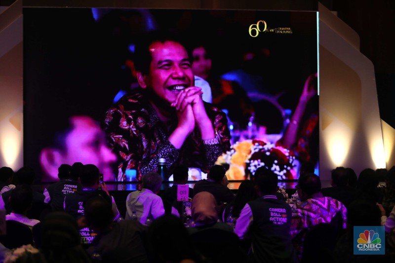 Chairman CT Corp Chairul Tanjung di acara Tanda Syukur 60th si Anak Singkong. Acara itu digelar dalam rangkaian program Tanda Syukur memperingati ulang tahun ke-60 Chairul Tanjung. (CNBC Indonesia/Muhammad Sabki)