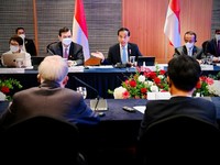 Jokowi di Depan Para CEO Korsel: Ada Masalah, Bilang ke Saya!