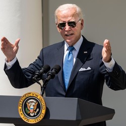 Kenapa Biden-Yellen-Powell Ogah Akui AS Resesi?