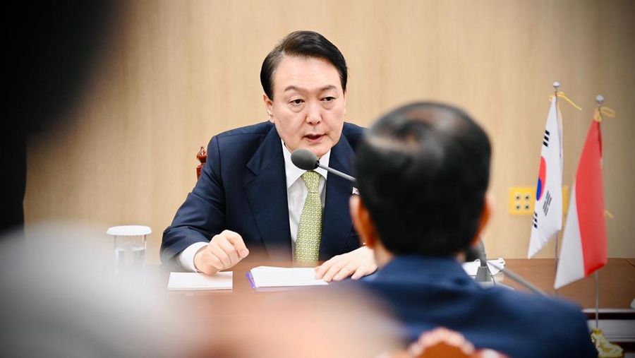 Presiden Joko Widodo melakukan pertemuan dengan Presiden Korea Selatan Yoon Suk-yeol di Kantor Kepresidenan Yongsan, Seoul, Kamis sore, 28 Juli 2022. Presiden Jokowi tiba dan disambut langsung oleh Presiden Yoon. (Dok: Biro Pers Sekretariat Presiden)