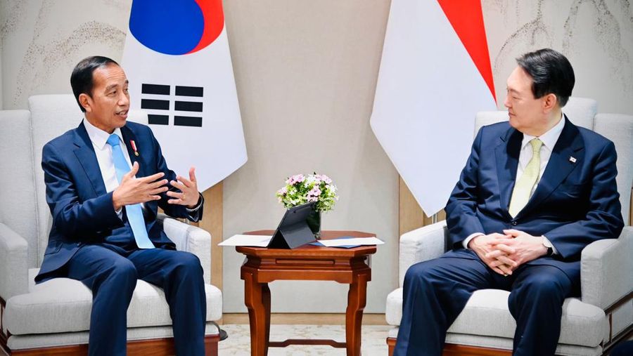 Presiden Joko Widodo melakukan pertemuan dengan Presiden Korea Selatan Yoon Suk-yeol di Kantor Kepresidenan Yongsan, Seoul, Kamis sore, 28 Juli 2022. Presiden Jokowi tiba dan disambut langsung oleh Presiden Yoon. (Dok: Biro Pers Sekretariat Presiden)