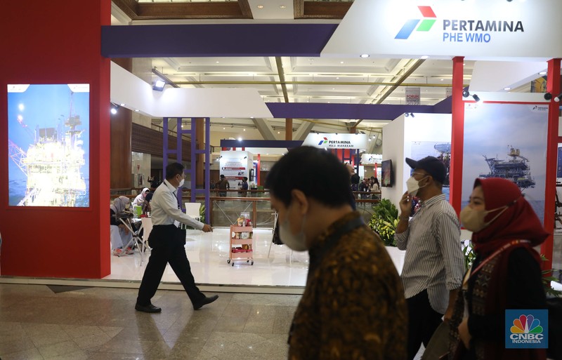 UMKM hasil binaan dari berbagai Industri Migas yang ikut di acara Forum Kapasitas Nasional II 2022 di Jakarta, Kamis, (28/7/2022). (CNBC Indonesia/Muhammad Sabki) UMKM hasil binaan dari berbagai Industri Migas yang ikut di acara Forum Kapasitas Nasional II 2022 di Jakarta, Kamis, (28/7/2022). (CNBC Indonesia/Muhammad Sabki)