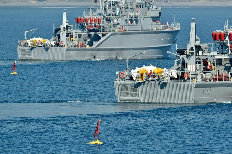 Pasukan militer China menggelar latihan menembak di perairan Taiwan pada Sabtu (30/7) di lepas pulau Pingtan di Provinsi Fujian. (AFP/SAM YEH) Pasukan militer China menggelar latihan menembak di perairan Taiwan pada Sabtu (30/7) di lepas pulau Pingtan di Provinsi Fujian. (AFP/SAM YEH)