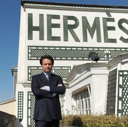 Hermes Sukses Lawan Tren Penurunan Belanja Barang Mewah