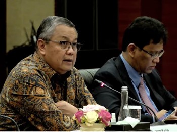 Gubernur BI: Beberapa Negara Resesi, Dunia Menuju Stagflasi