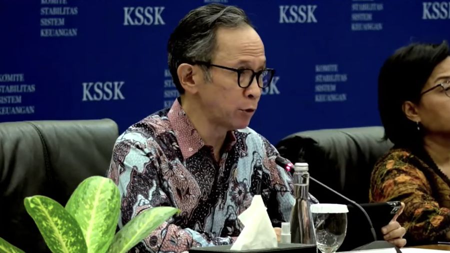 Ketua OJK Mahendra Siregar dalam Acara Konferensi Pers: Hasil Rapat Berkala III KSSK 2022 (Tangkapan Layar Youtube Kementerian Keuangan RI)