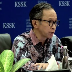 Bos OJK Sebut Kredit Perbankan Tumbuh 10,66% per Juni