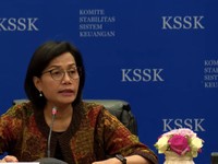 Rupiah Cuma 'Disentil', Ini Mata Uang yang Dihajar Dolar!