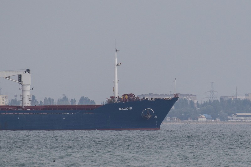UKRAINE-CRISIS/GRAIN-SHIP-DEPARTURE The Sierra Leone-flagged ship Razoni leaves the sea port in Odesa after restarting grain export, amid Russia's attack on Ukraine, Ukraine August 1, 2022. REUTERS/Serhii Smolientsev
