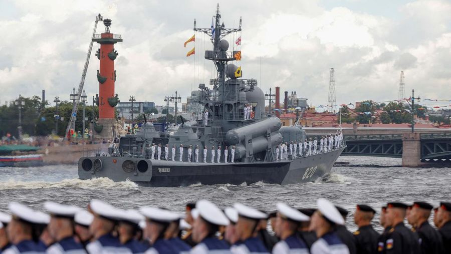Russian multiple rocket launch systems fire during a parade marking Navy Day in Baltiysk in the Kaliningrad region, Russia July 31, 2022. REUTERS/Vitaly Nevar