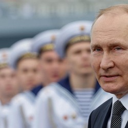 Rusia Terdesak di Ukraina, Putin Jualan Senjata 'Mematikan'