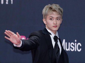 Mark Lee Tinggalkan SM Entertainment, Aktivitas di NCT Resmi Berakhir