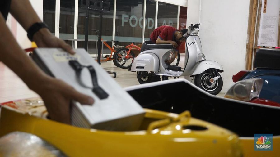 Motor Vespa Diubah Jadi Vespa Listrik (CNBC Indonesia/Andrean Kristianto)