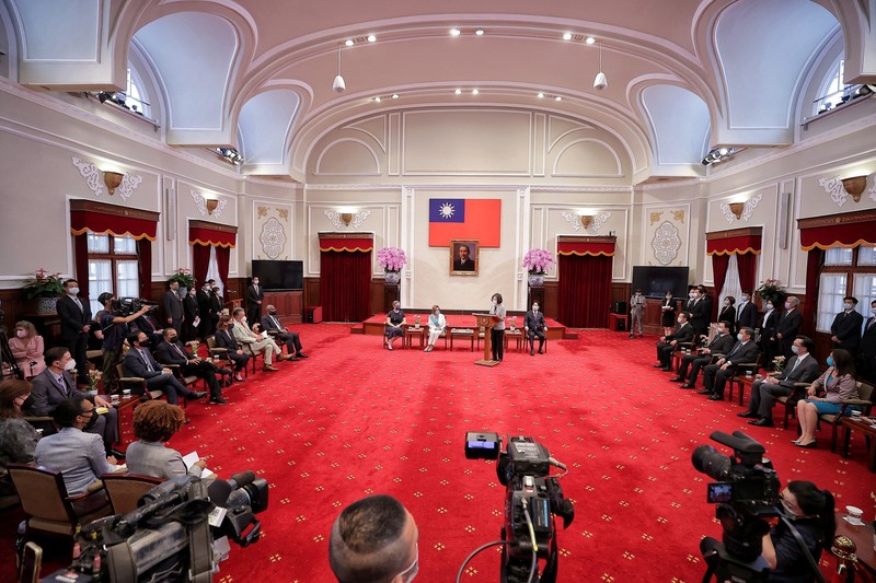 ASIA-PELOSI/ U.S. House of Representatives Speaker Nancy Pelosi visits the parliament in Taipei, Taiwan August 3, 2022. REUTERS/Ann Wang