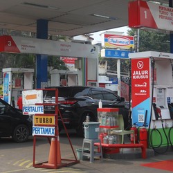 Setiap Harga Minyak Naik US$1/Barel, APBN Jebol Rp 5,8 T
