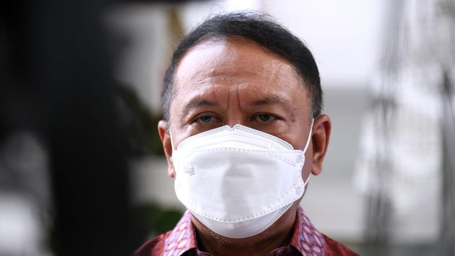 Presiden Joko Widodo saat menerima Menteri Pemuda dan Olahraga (Menpora) Zainudin Amali dan Ketua Umum Persatuan Sepak Bola Seluruh Indonesia (PSSI) Mochamad Iriawan di Istana Merdeka, Jakarta, Rabu, 3 Agustus 2022. (Foto: Lukas - Biro Pers Sekretariat Presiden)