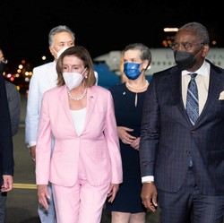 Ini Sosok Pelosi, Buat China Ngamuk & Asia Terancam Perang