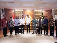 Jreeng.. Bos OJK Bertemu Jaksa Agung, Soal Jiwasraya-Asabri?