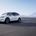 Elon Musk Lempar Bukti Terbaru Mobil Tesla Kebal Banjir