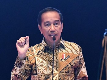 Jokowi Unjuk Gigi, dari Panen Tol hingga Hilirisasi