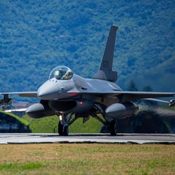 Tragis! Sersan Militer Taiwan Tewas Tersedot Mesin Jet Tempur