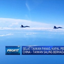 Kian Panas, Kapal Perang China-Taiwan Berhadapan-hadapan
