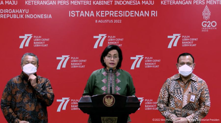 Menteri Keuangan Sri Mulyani memberikan keterangan pers terkait Sidang Kabinet Paripurna, Kantor Presiden, 8 Agustus 2022. (Tangkapan Layar Via Youtube Sekretariat Presiden)