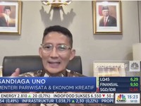 Sandiaga Curhat Tiket Pesawat Mahal: Banyak yang Mau Healing