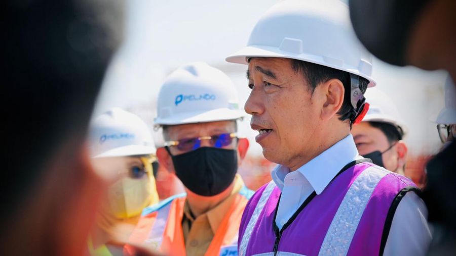 Presiden Joko Widodo meresmikan pembangunan Terminal Kijing Pelabuhan Pontianak yang terletak di Kabupaten Mempawah, Provinsi Kalimantan Barat, pada Selasa (9/8/2022).  (Foto: Laily Rachev - Biro Pers Sekretariat Presiden)