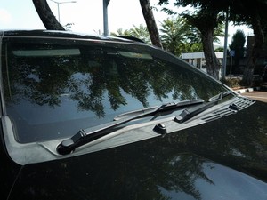 Misteri Tewasnya Sejoli dalam Mobil Diduga Keracunan AC di Surabaya