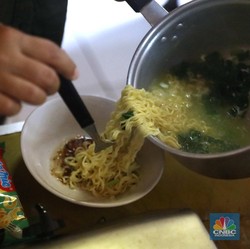 Kenapa Kopi & Mi Instan di Warkop Lebih Enak? Ini Rahasianya