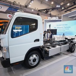 Bos Fuso Ungkap Jadwal Truk Listrik Mengaspal di RI