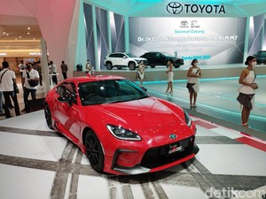7 Mobil Toyota Paling Mahal, Harganya Miliaran Rupiah